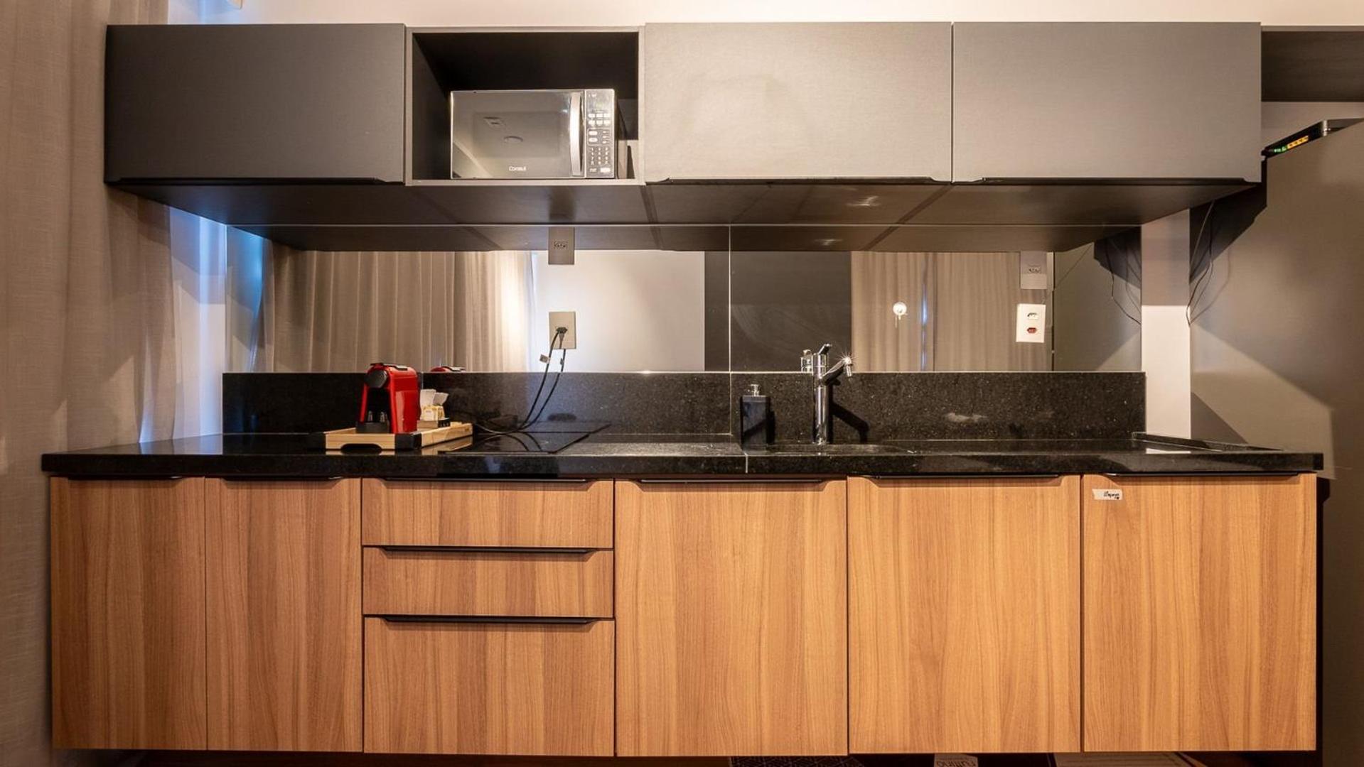 Apartamento Completo Prox. Estacao Fradique Coutinho *